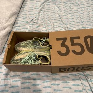 Yeezy boost 350 v2 Yeezreel